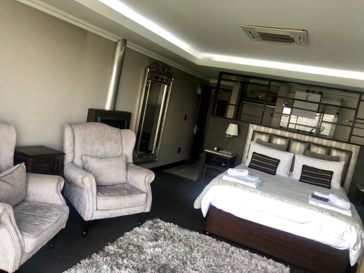 Kosmos Lodge Hartbeespoort Exteriér fotografie