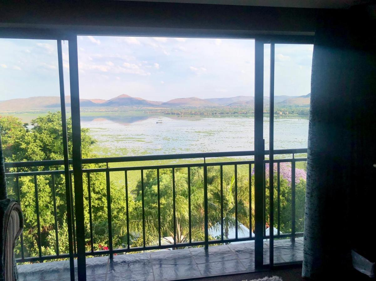 Kosmos Lodge Hartbeespoort Exteriér fotografie
