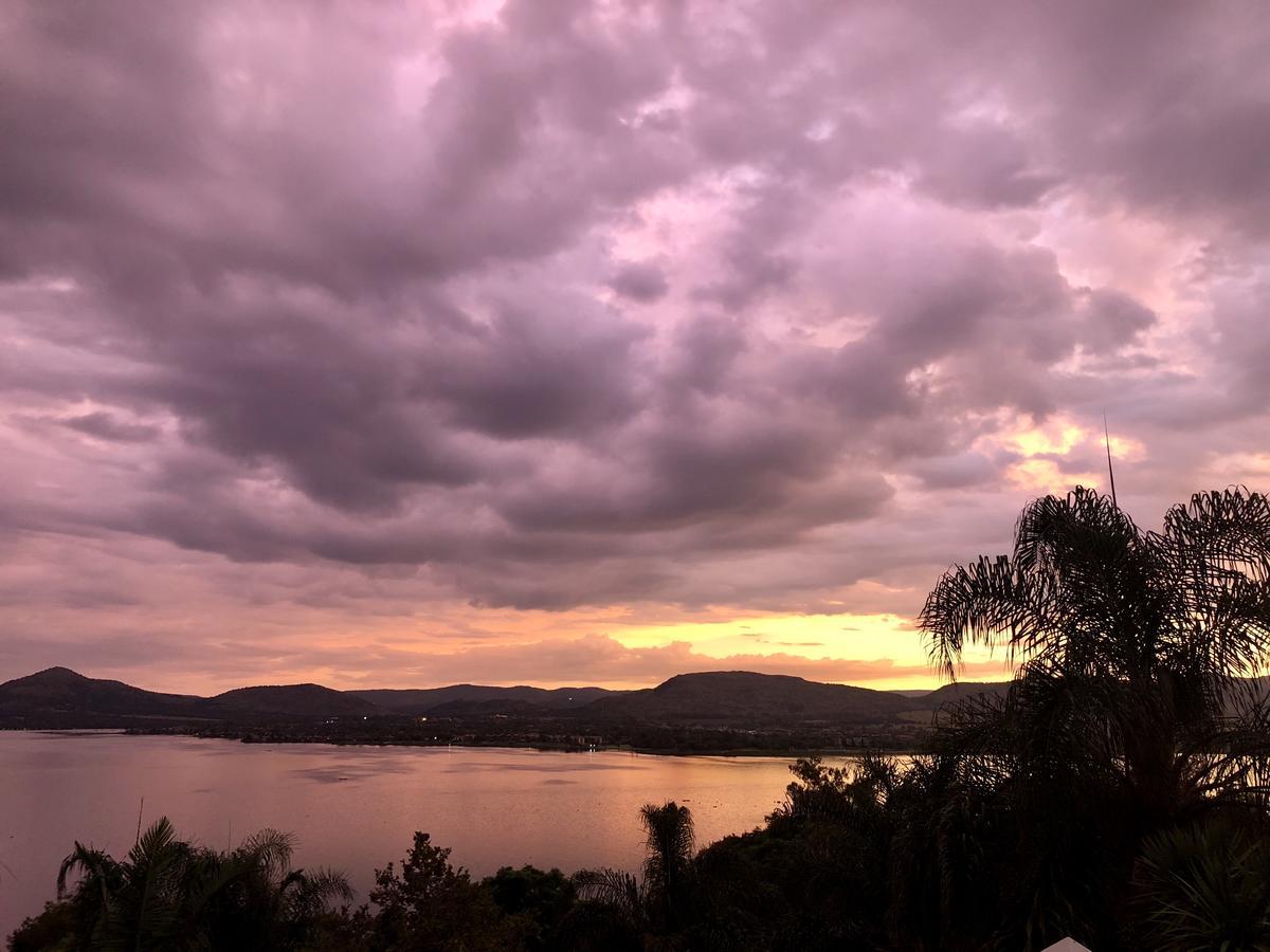 Kosmos Lodge Hartbeespoort Exteriér fotografie